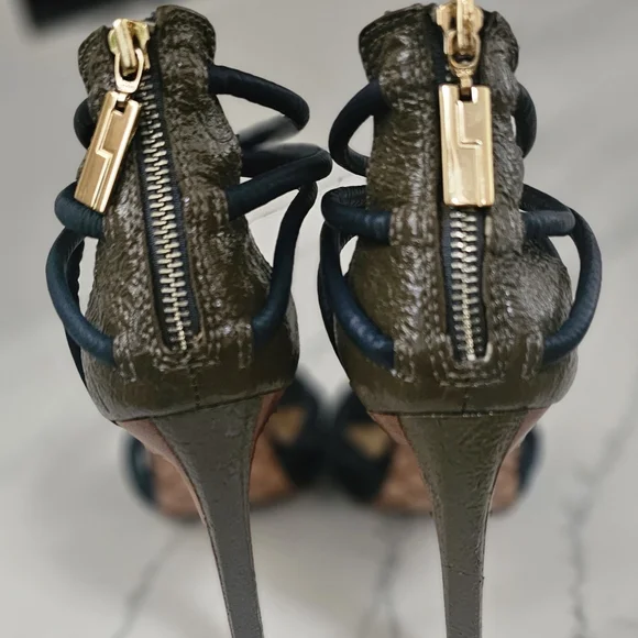 L.A.M.B. Qwen Stefani Blue Leather Strappy Heels - Picture 4 of 9
